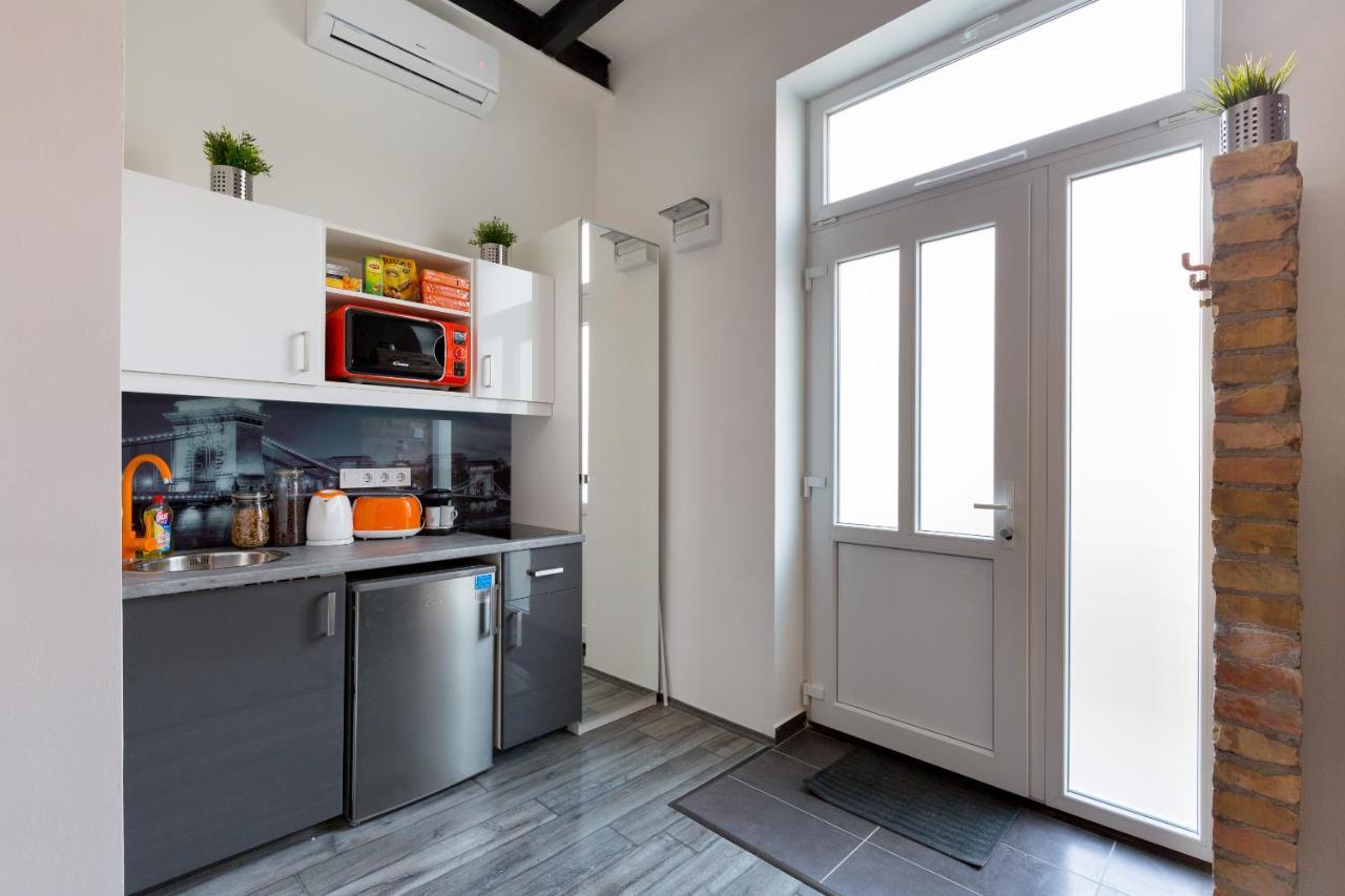 K10 A Kazinczy Apartment Budapest Esterno foto